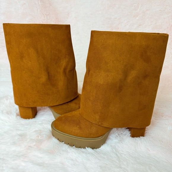 INC International Concepts Shoes - I.N.C. Suede Acelina Fold-Over Cuffed platform Dress heel Booties Size 8 NWT